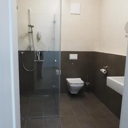 Haas Apartment *